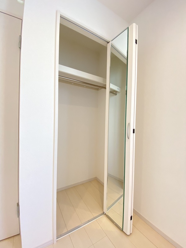 ブランシュバル早宮3階 収納