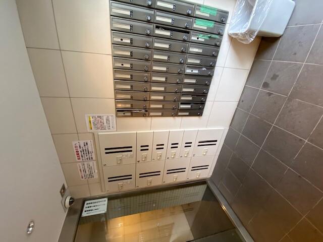 レピュア池袋2階 エントランス