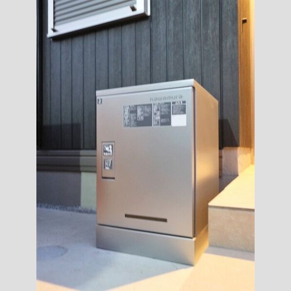 ルミエール102号室 宅配ボックス