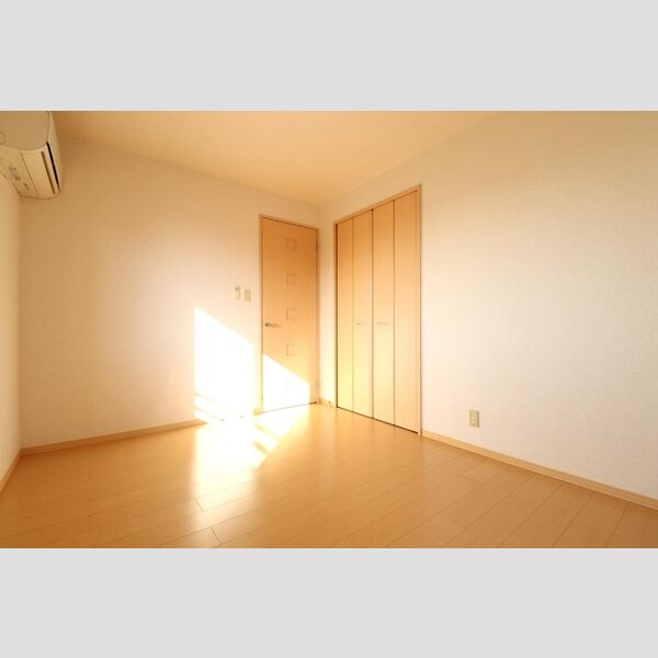 トミージュ305号室 洋室