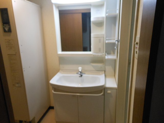 浦安大永マンション0403号室 洗面