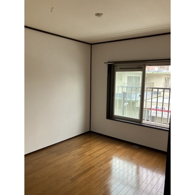 カミユ八王子Ｂ棟 2026年1月撮影　洋室約4.5帖