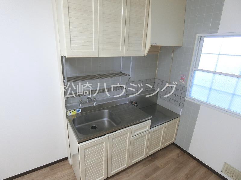 メゾン・ド・ファミール キッチン