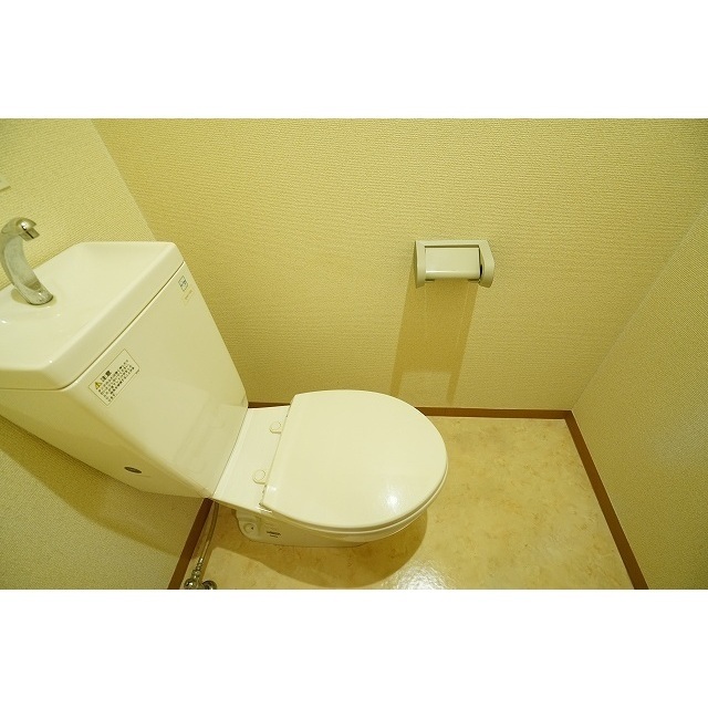 ル・グロワール0101号室 トイレ