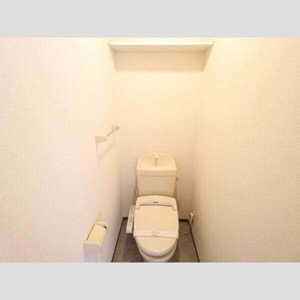 アーバンヒルズ203号室 温水洗浄暖房便座