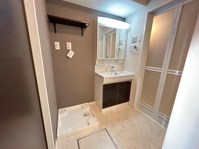 チャーム・ツートンB102号室 脱衣所