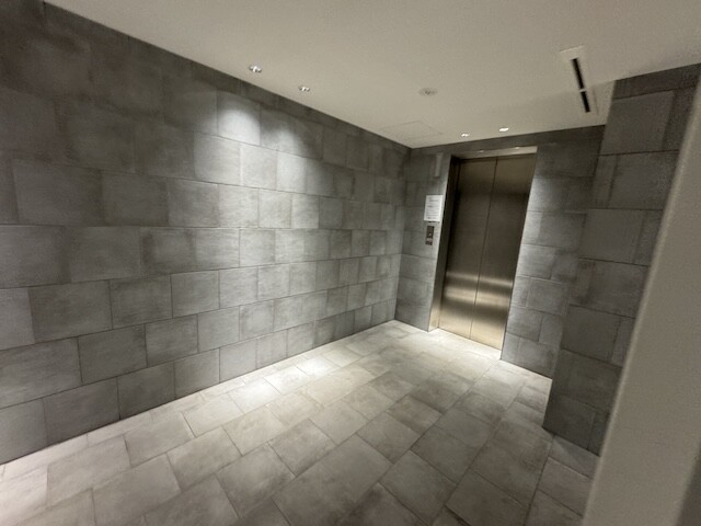 ドムス・スタイル押上3階 エレベーターホール