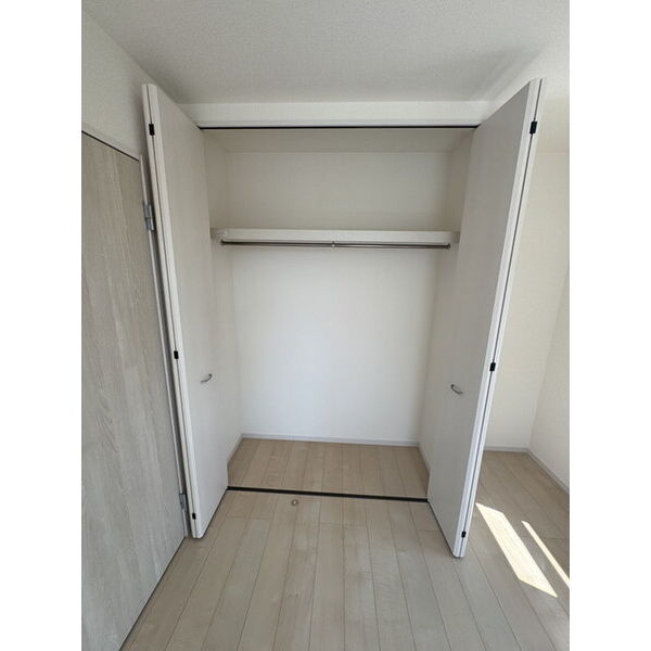 Sumai-toさいたま市岩槻区宮町010001号室 収納