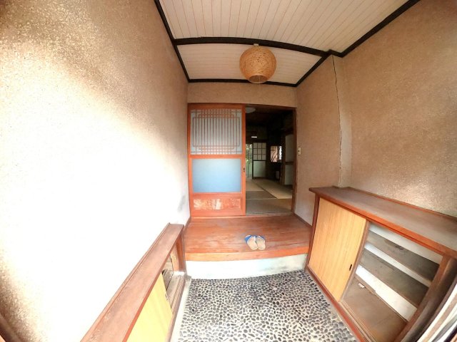 L'allure 横浜 玄関