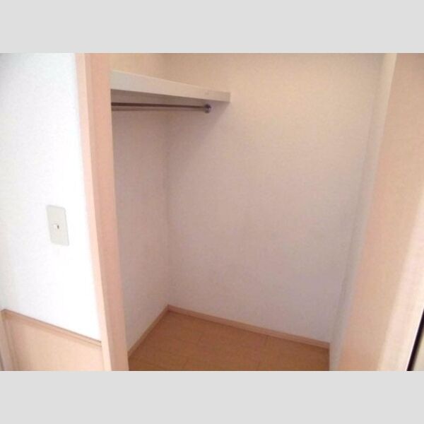 セジュール富士見206号室 ウォークインクローゼット