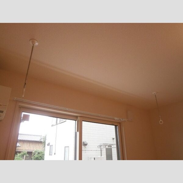 アリオコート101号室 室内物干し