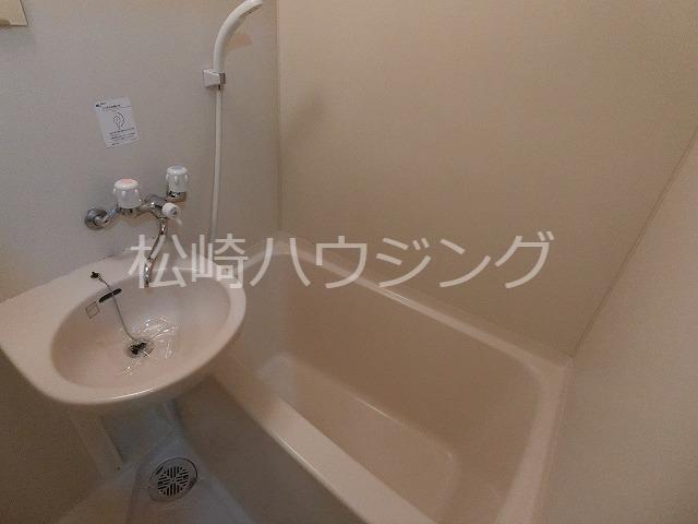 ブロードアロー1階 お風呂