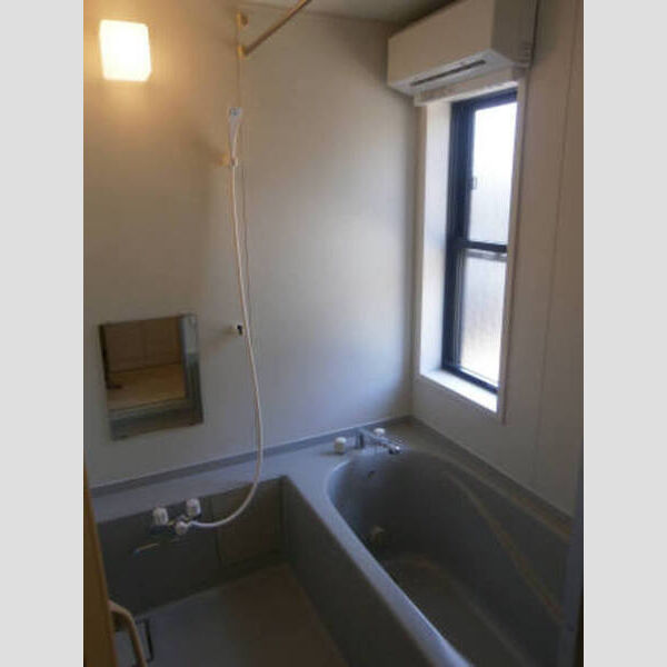 ロイヤルガーデン　壱～七番館 2102 浴室