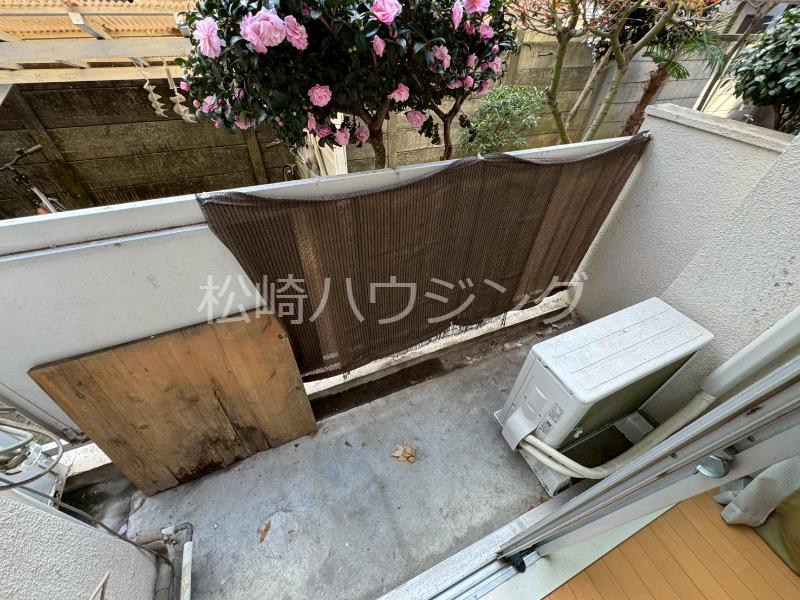 中野ローヤルコーポ バルコニー