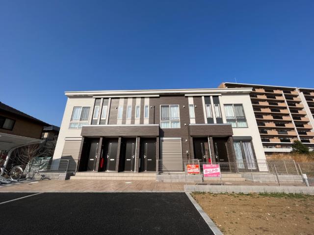 セピアローズ 外観写真（昼）