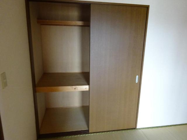 ルミナス成城301号室 収納（イメージ）