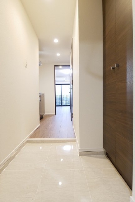 ベルグレード王子DUE 内観