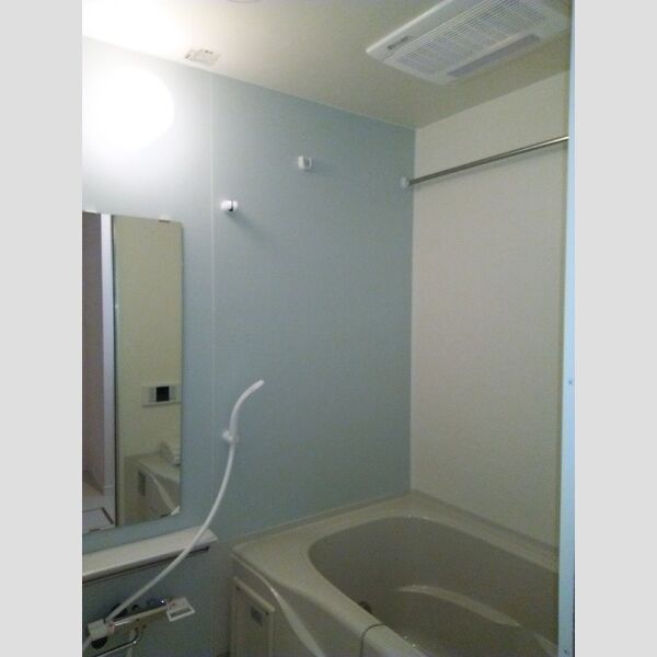 アエル新所沢203号室 浴室