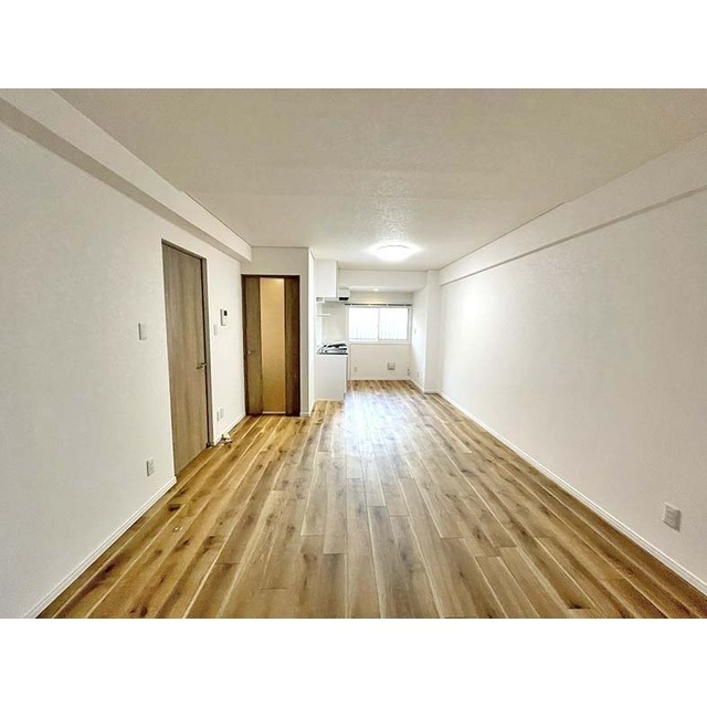 第1オーキッドハイツ 13帖LDK★南向きで日当たり良好