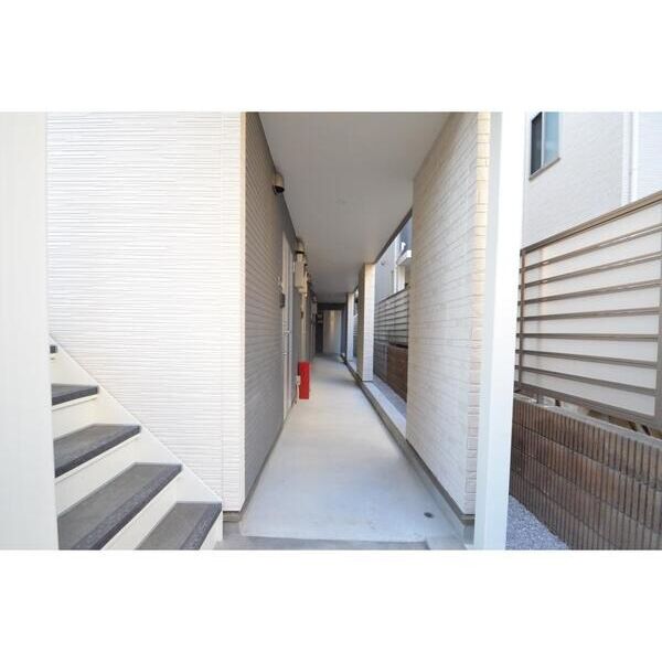 KTA302号室 エントランス