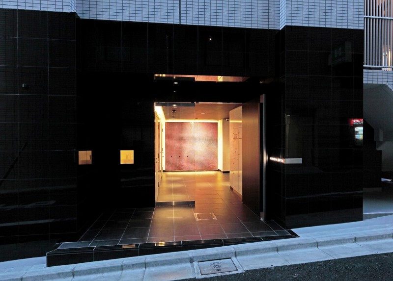 クレイシア三田 エントランス