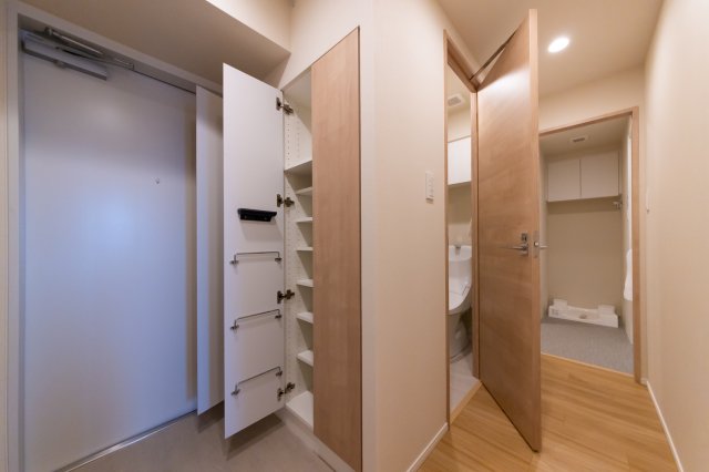 プラウドフラット日暮里603号室 収納