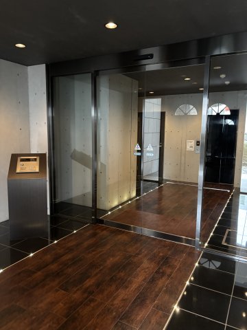 ＰＯＷＥＲＨＯＵＳＥ/ＴＣ エントランス