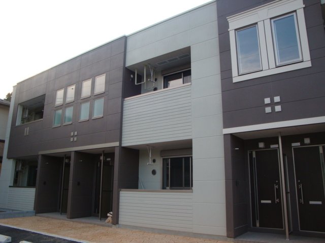 ルミエール 外観写真（昼）