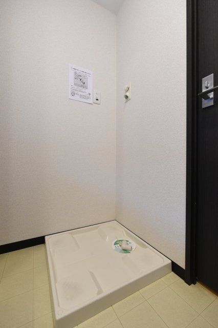 プレミアム三ノ輪 室内洗濯機置場