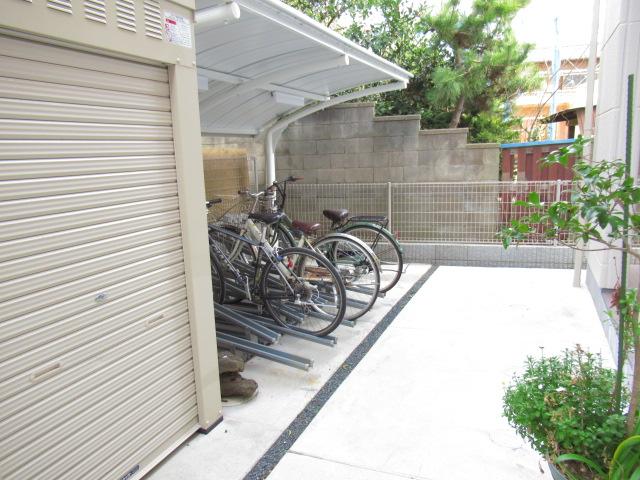 ディアコート織戸 外観写真（昼）