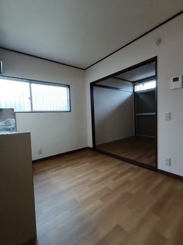 コーポ三晃Ａ0101号室 リビング