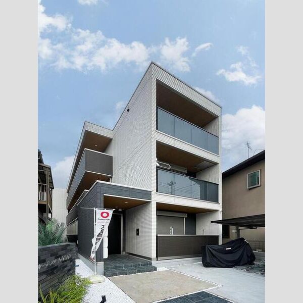 ロイヤルガーデンコート武蔵浦和の外観画像