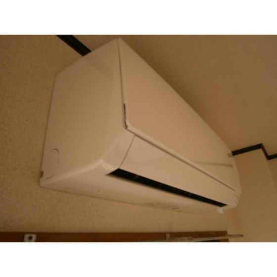 第２梨本マンション0201号室 エアコン