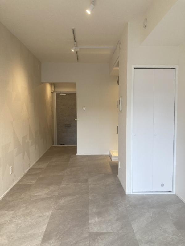 フローラル千歳台2階 収納