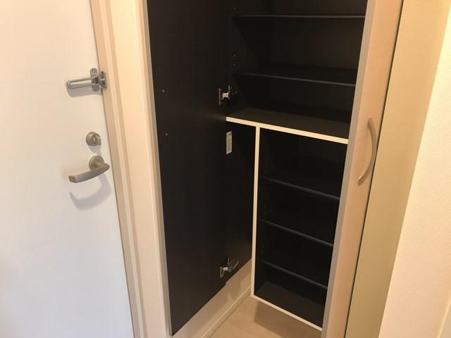 ミルト シューズボックス