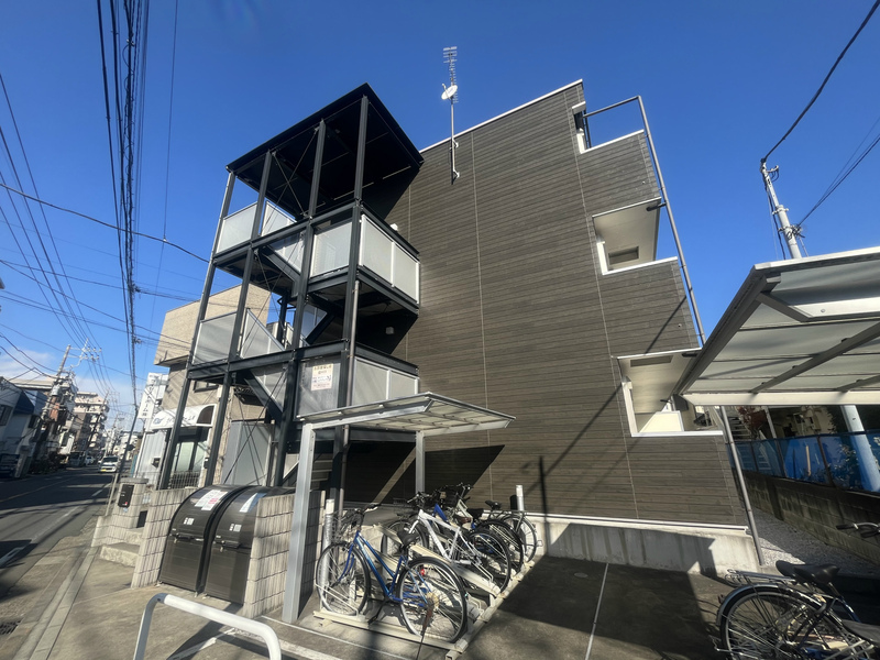 リブリ・ビラ綱島1階 外観