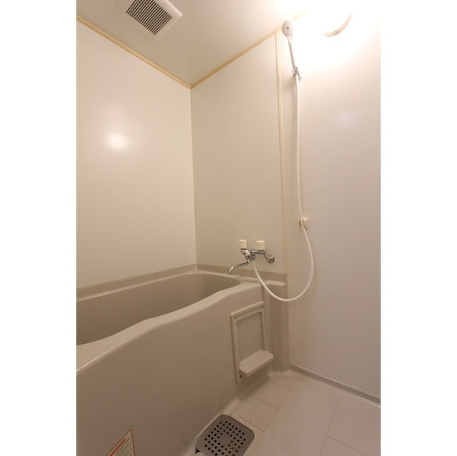 エヌソレイユ103号室 お風呂