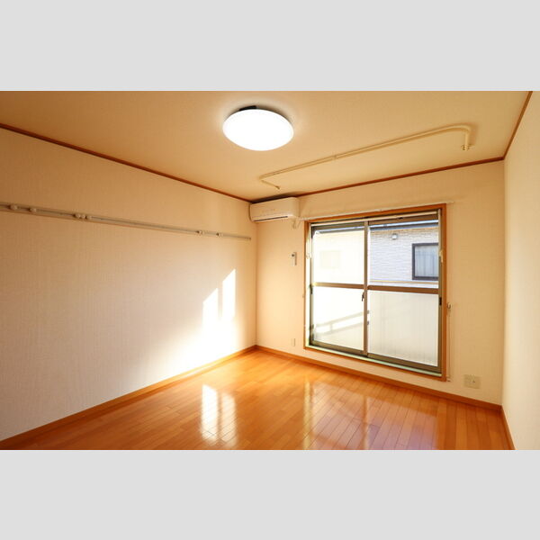 マノワールI 洋室