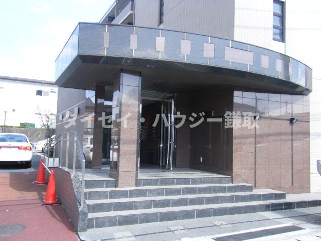 グランコート蘇我0205号室 車椅子用のスロープも付いてます☆