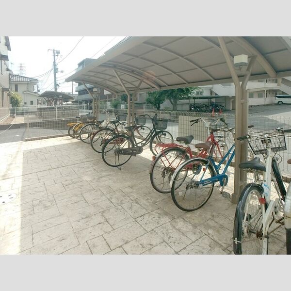 スマイリア西船 駐輪場