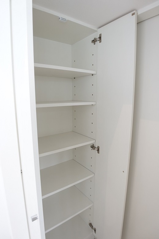 レニール本駒込12階 収納