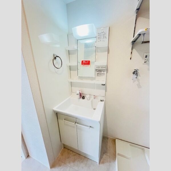 サンブルーム湘南 洗髪洗面化粧台