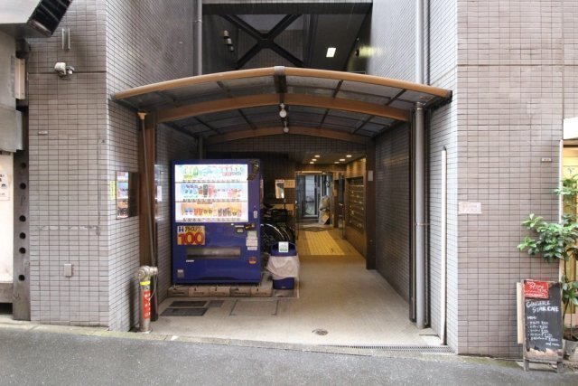 コスモ東池袋5階 エントランス