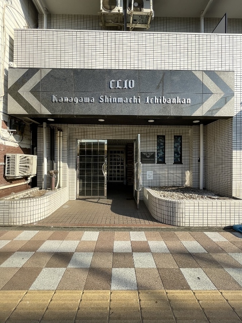 クリオ神奈川新町壱番館 エントランス