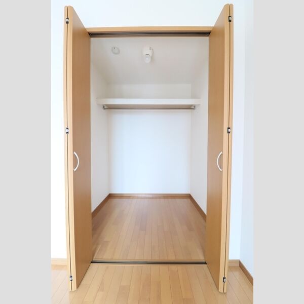 サンウィングS Ⅱ208号室 収納