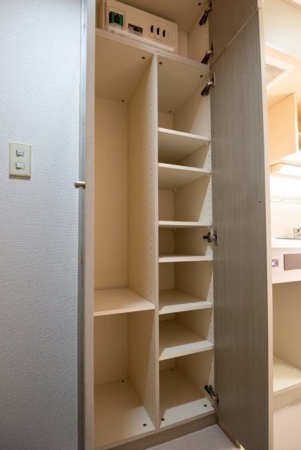 パーク・ノヴァ鶴見 靴入