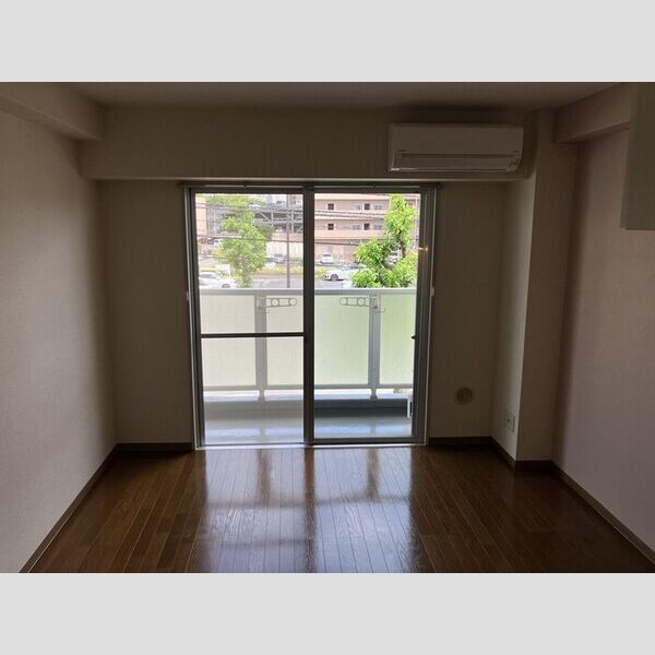 ハイムカメリア204号室 洋室