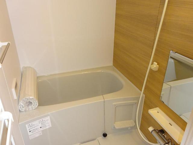 リヴァージュ登戸202号室 バス