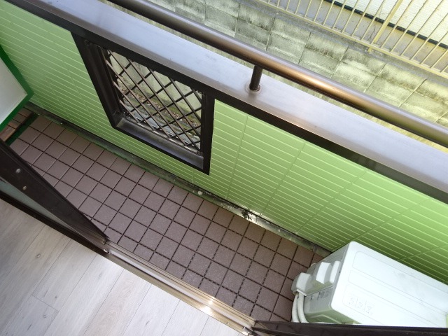 コーポラス久保2階 別号室の写真です。