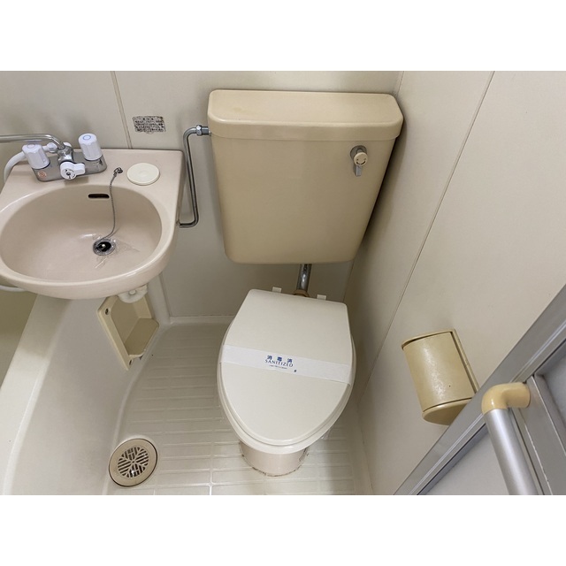 アップルハウス三ツ沢南町102号室 同建物別部屋の参考画像